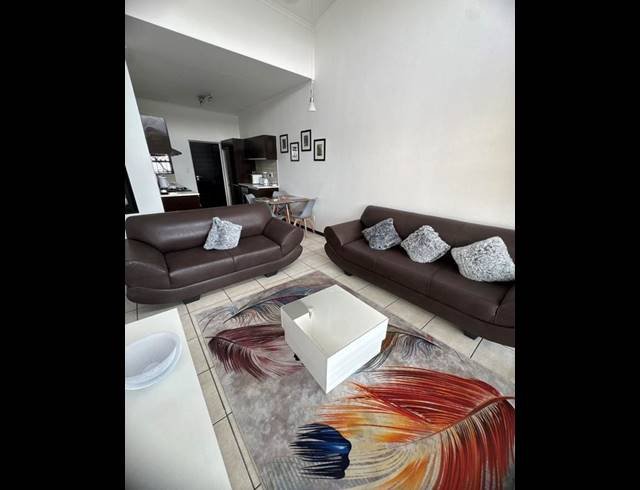 2 BEDROOM PROPERTY TO RENT IN GREENSTONE HILL